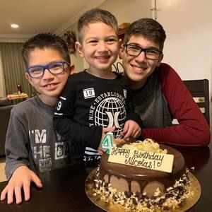 Meet your Posher, Hugo